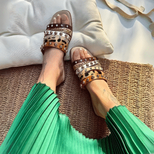 Blitzon Studs